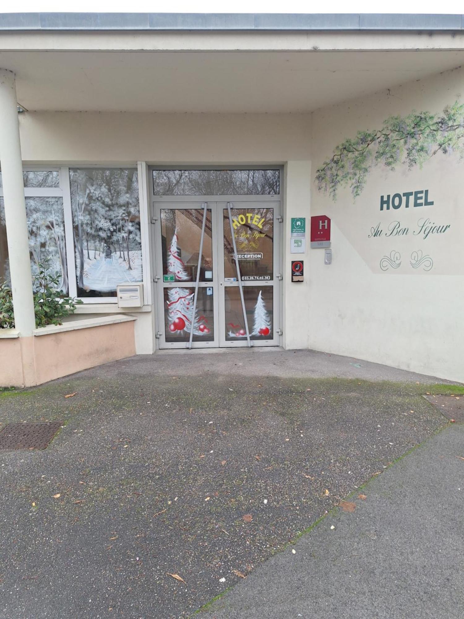 Hotel Au Bon Sejour Vitry-le-Francois Ngoại thất bức ảnh